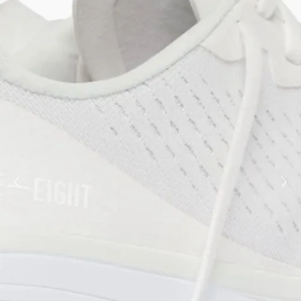 New! Lane Eight (10) Relay Trainer “Breeze” (White)